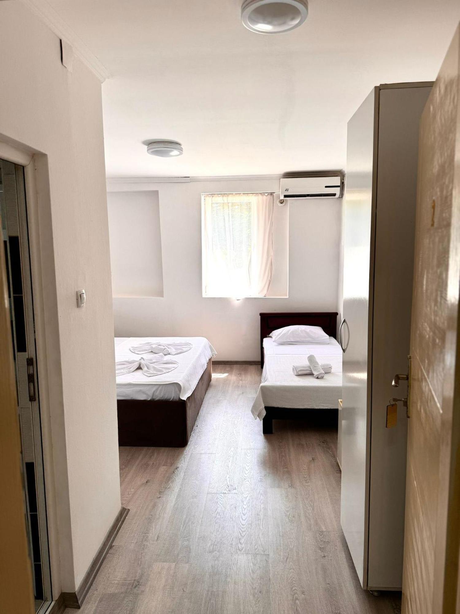 Hotel Istanbul Skopje Exterior foto