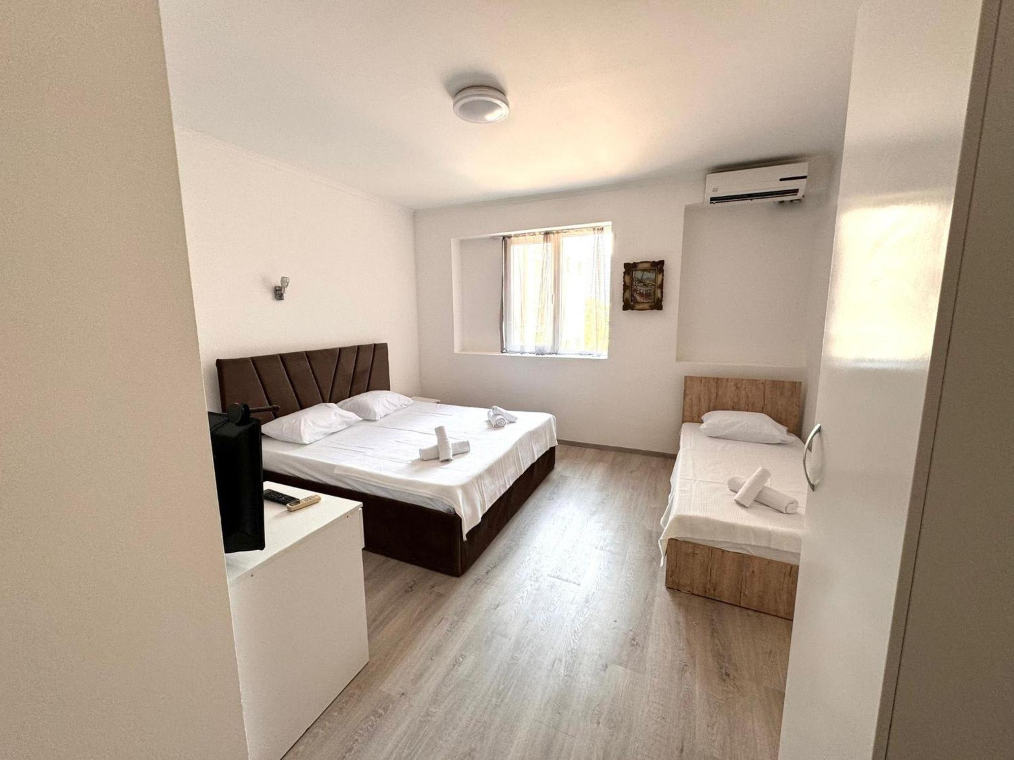 Hotel Istanbul Skopje Exterior foto